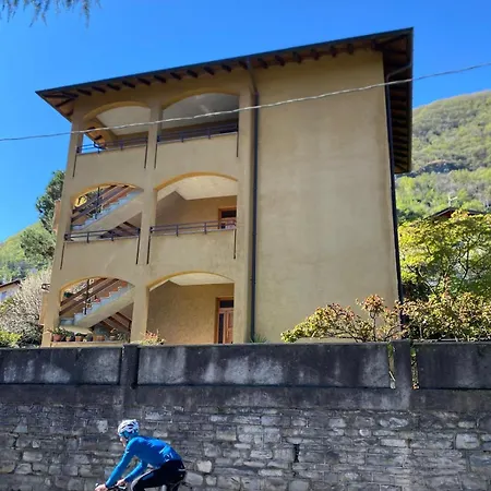 Appartement Limonta, Fiori E Private